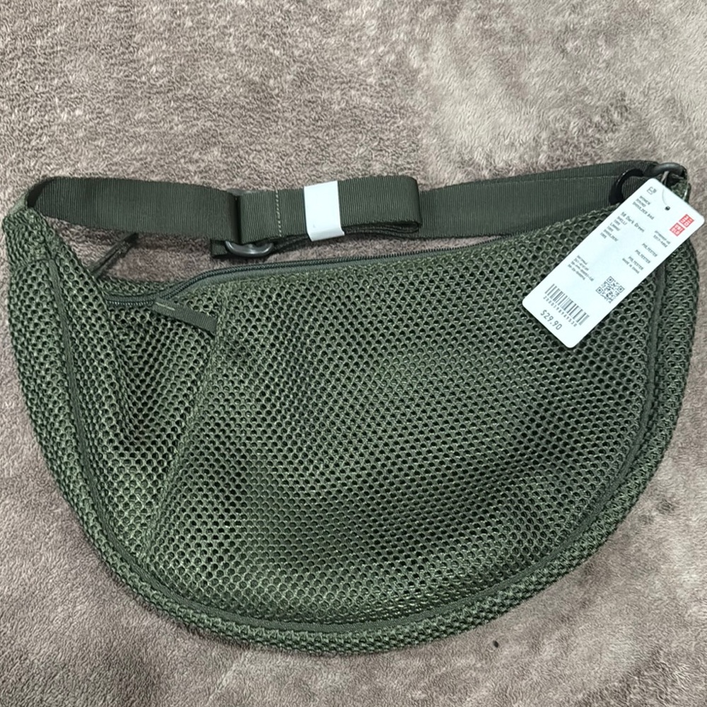 Uniqlo Olive Green Mesh Crossbody Bag